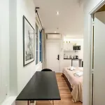 Urbanflat 204 - Beautiful Studio In The Center Of Paris