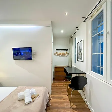 Urbanflat 204 - Beautiful In The Center Of Appartamento Parigi