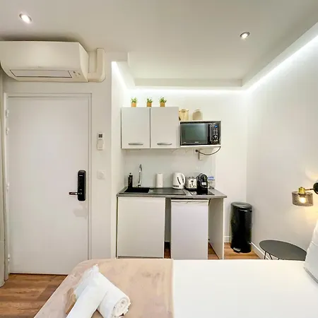 Urbanflat 204 - Beautiful In The Center Of Parigi